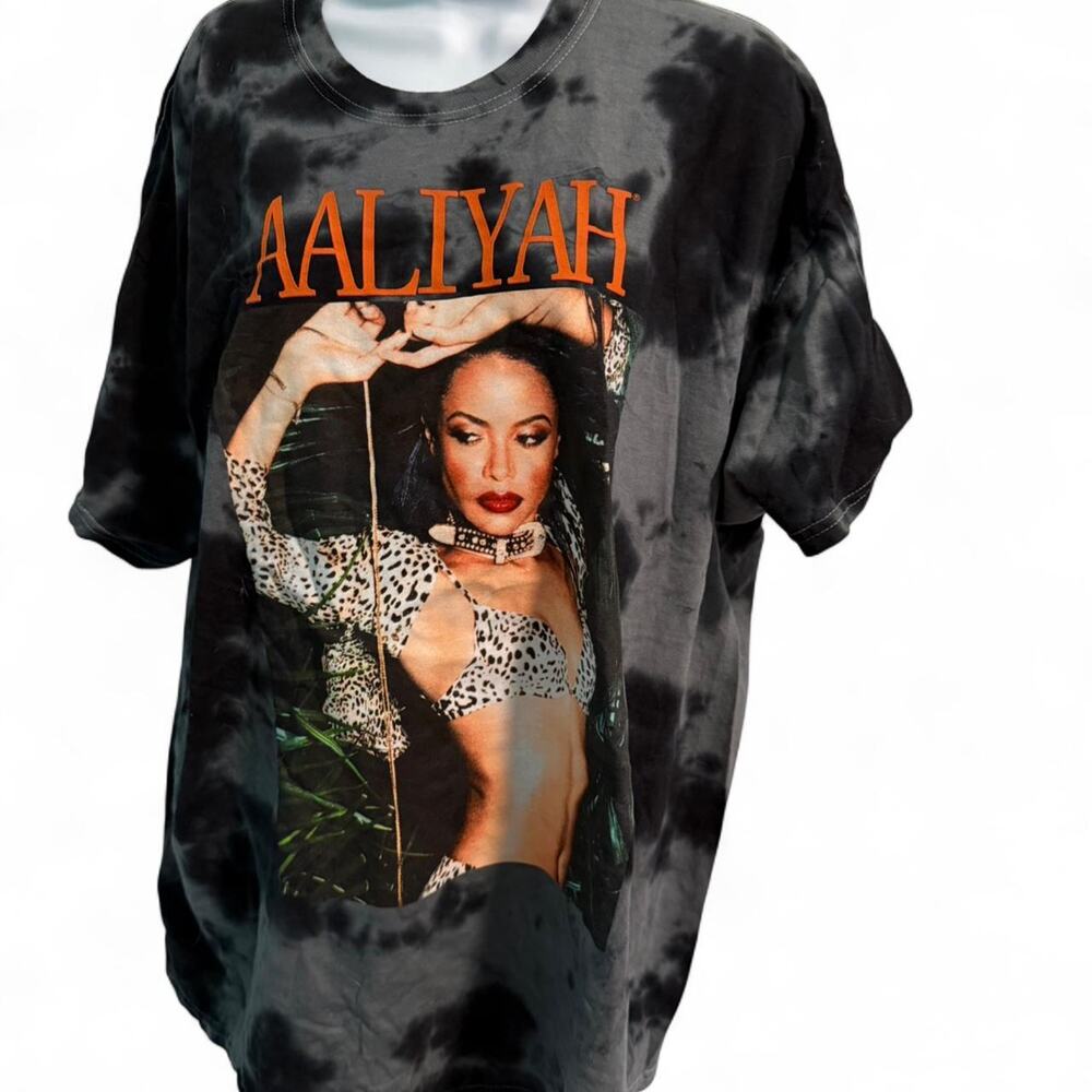 Aaliyah Black Tie-Dye Oversized Graphic T-Shirt - Size XL